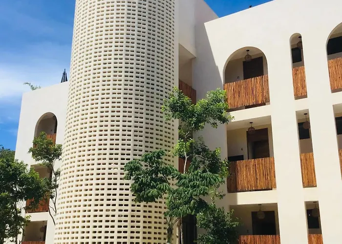 Tierra - Pool & Roof Panoramic