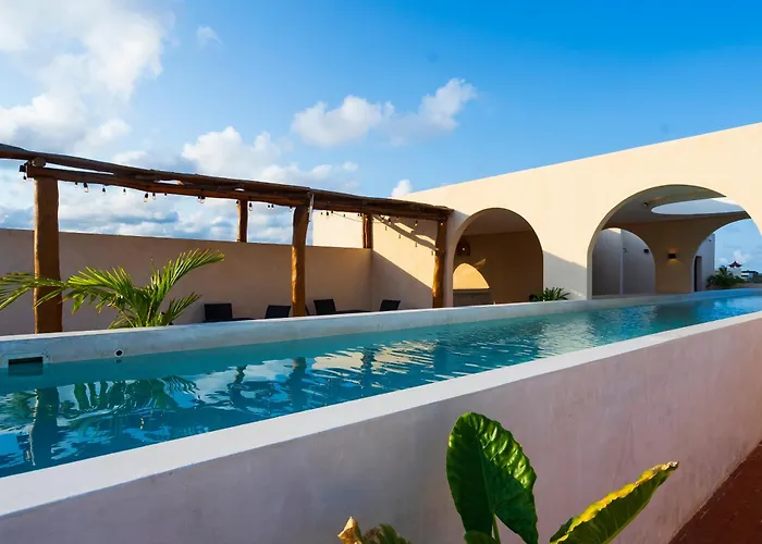 Tierra - Pool & Roof Panoramic